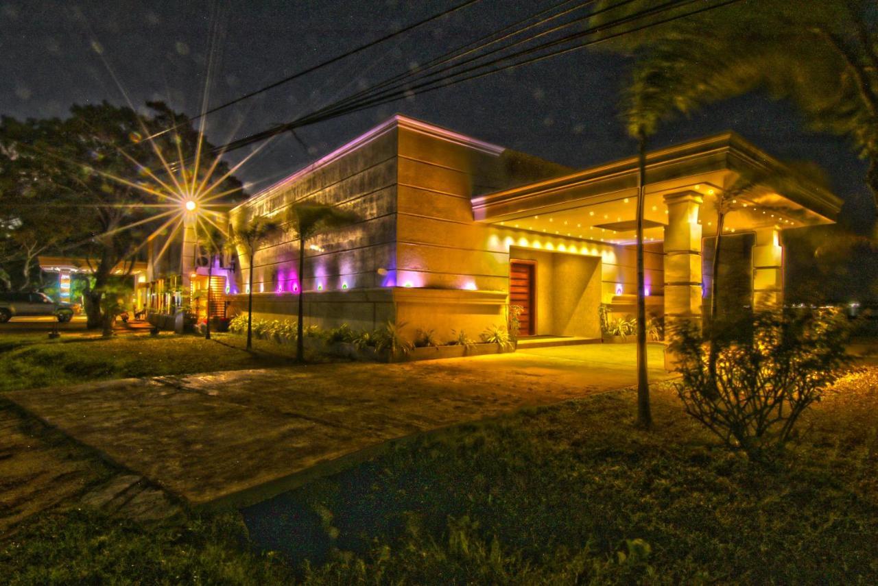 Jade Green Hotel Hambantota Kültér fotó
