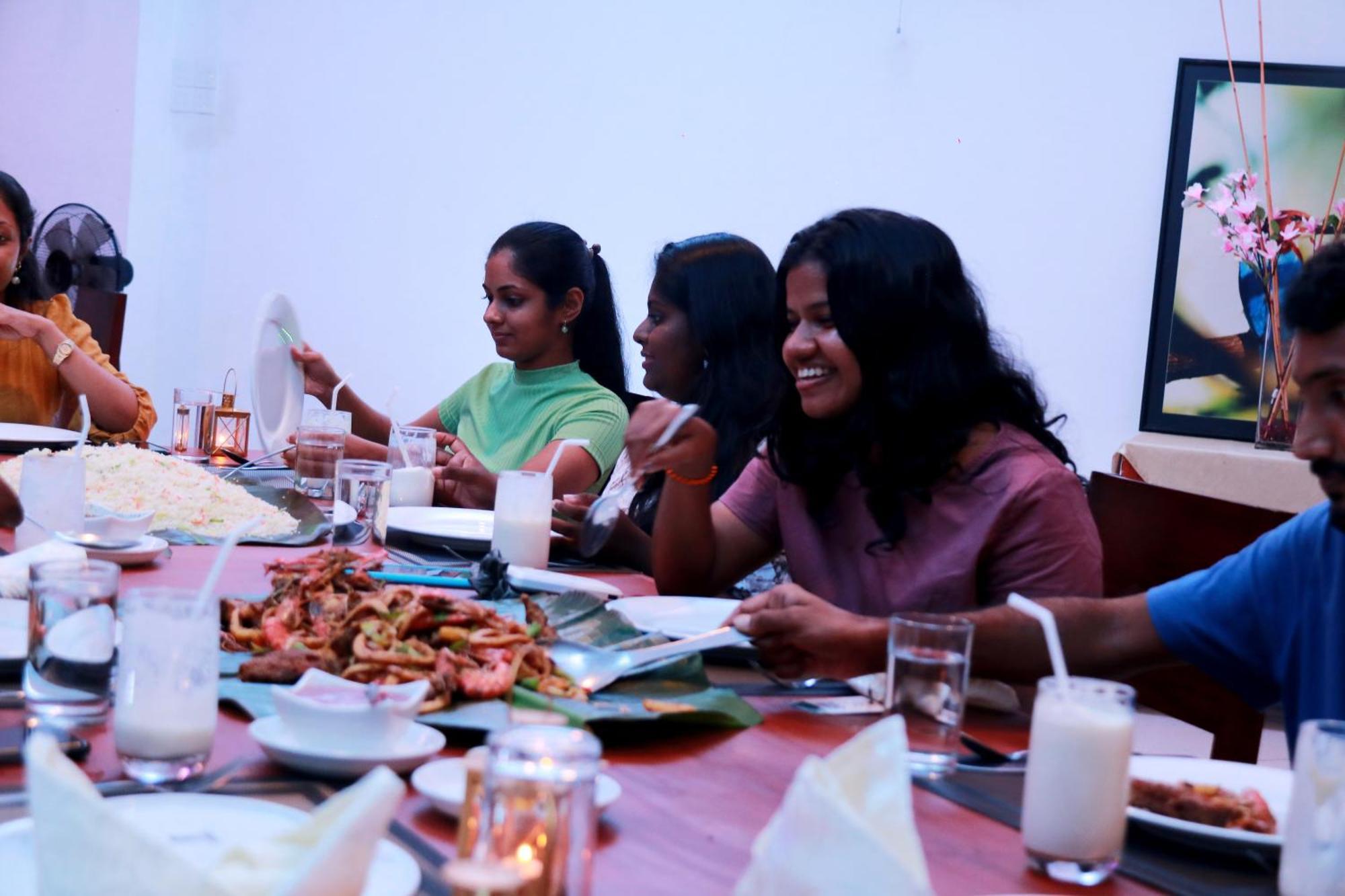 Jade Green Hotel Hambantota Kültér fotó