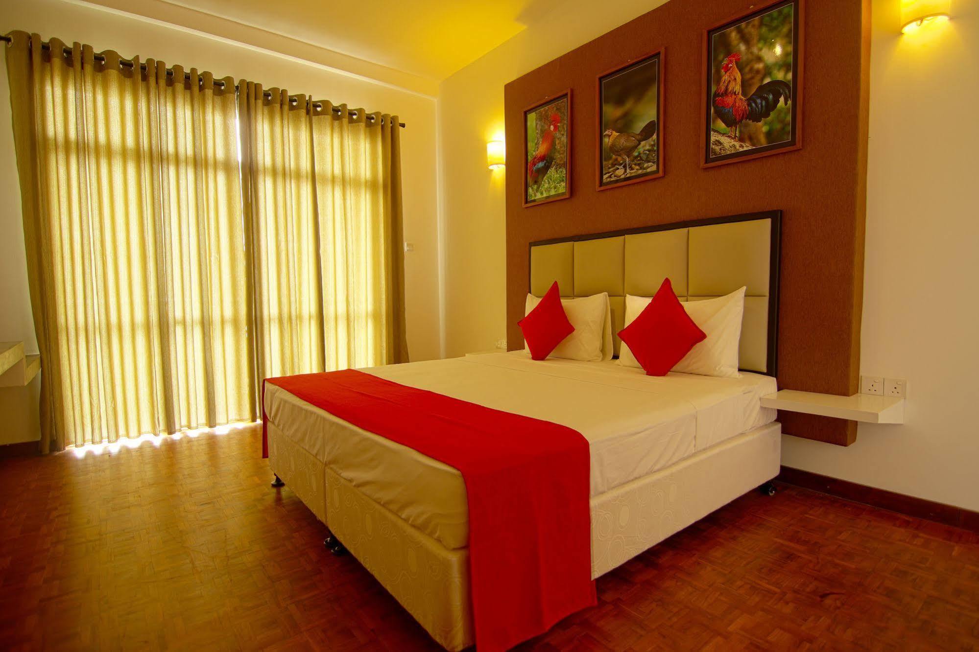 Jade Green Hotel Hambantota Kültér fotó
