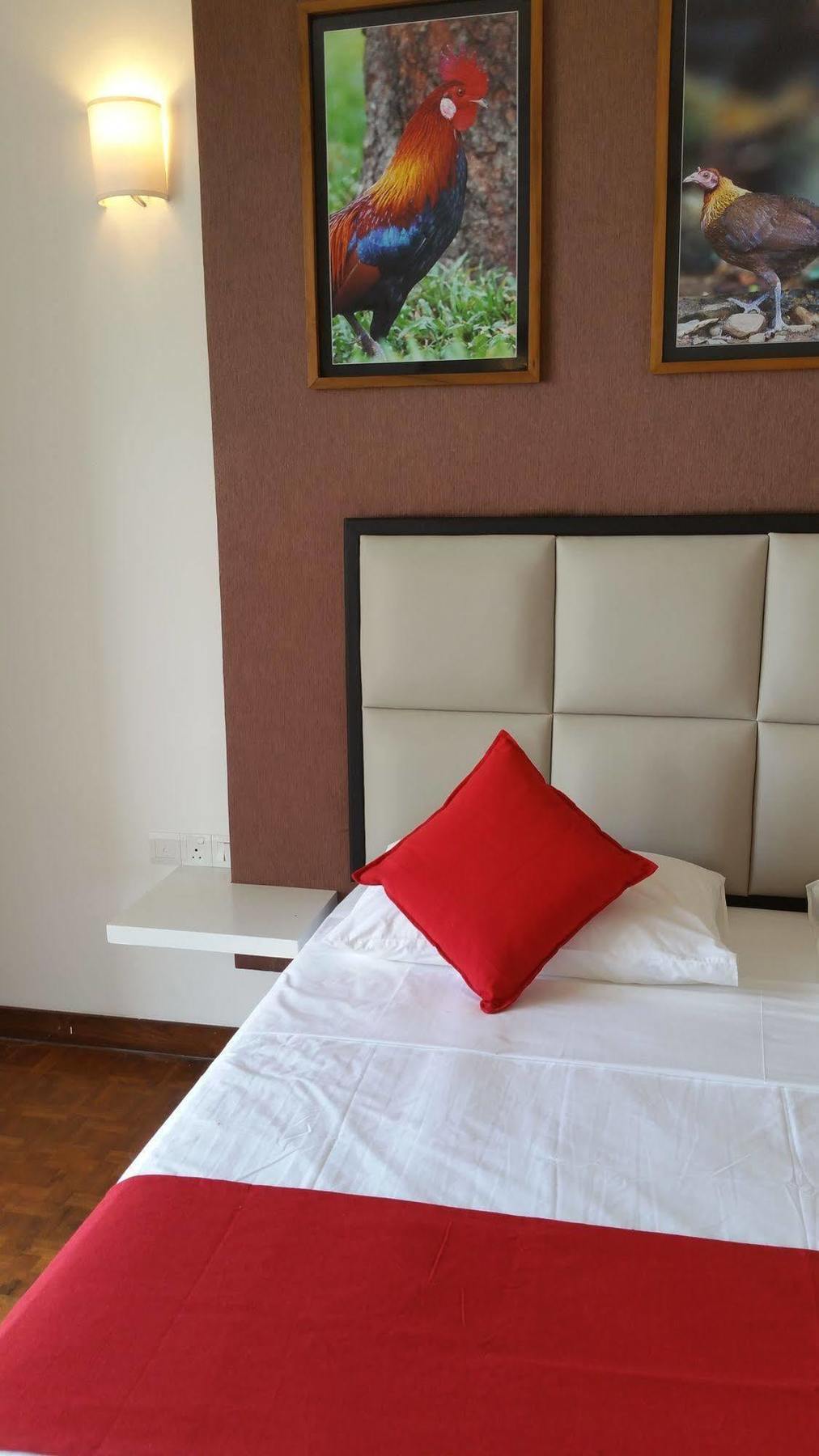 Jade Green Hotel Hambantota Kültér fotó